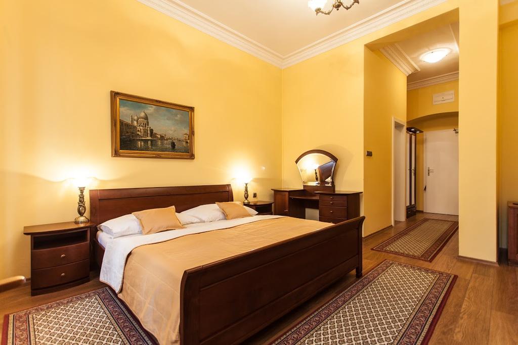 Boutique Hotel Carpe Diem Presov Ngoại thất bức ảnh