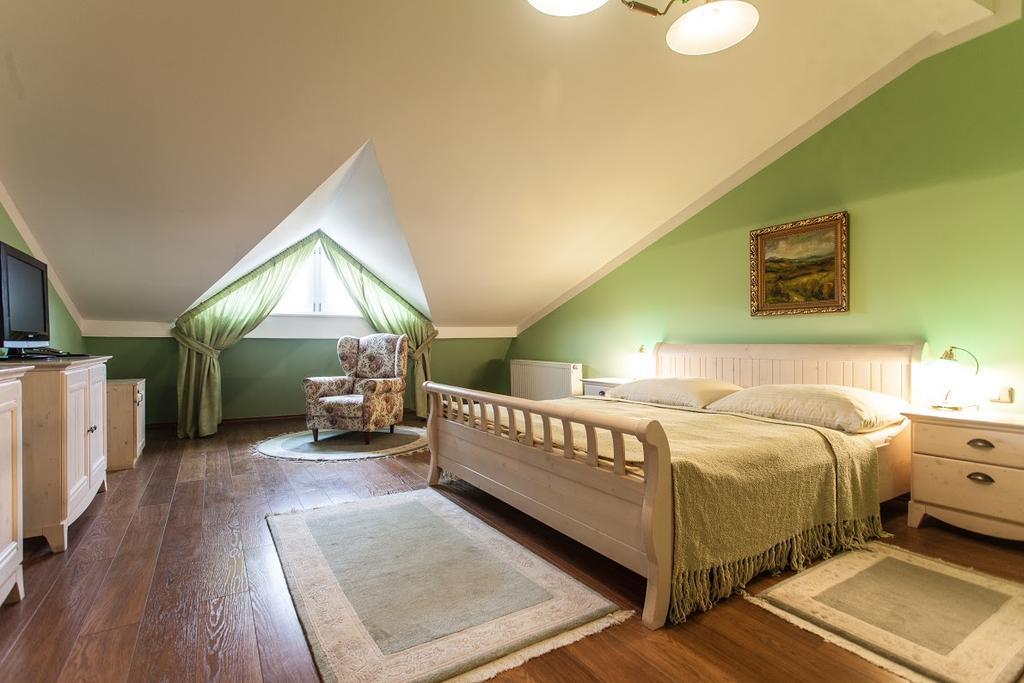 Boutique Hotel Carpe Diem Presov Ngoại thất bức ảnh